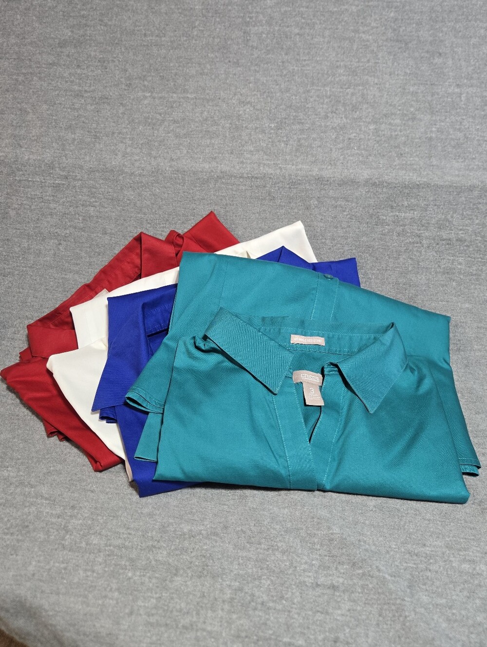 Chicos Size 3 Wrinkle Resistant Women's Button Down Buy 3 Get One Free